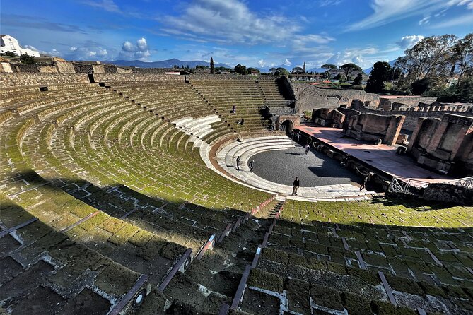 Pompeii Guided Tour from Naples with Skip-the-Line Entry - Should you book this Pompeii guided tour from Naples?