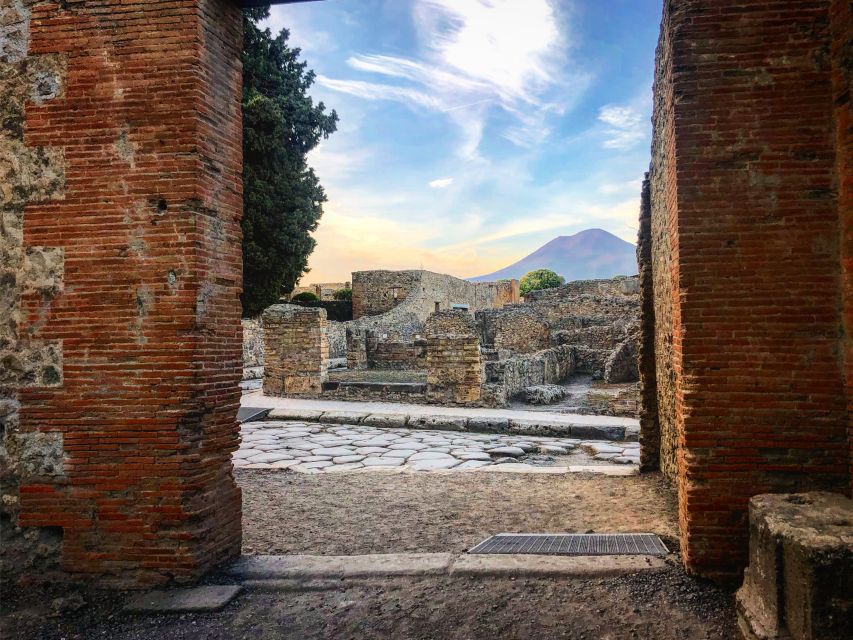 Pompeii: Guided Tour with Skip-the-Line Entry - Key points you will actually care about
