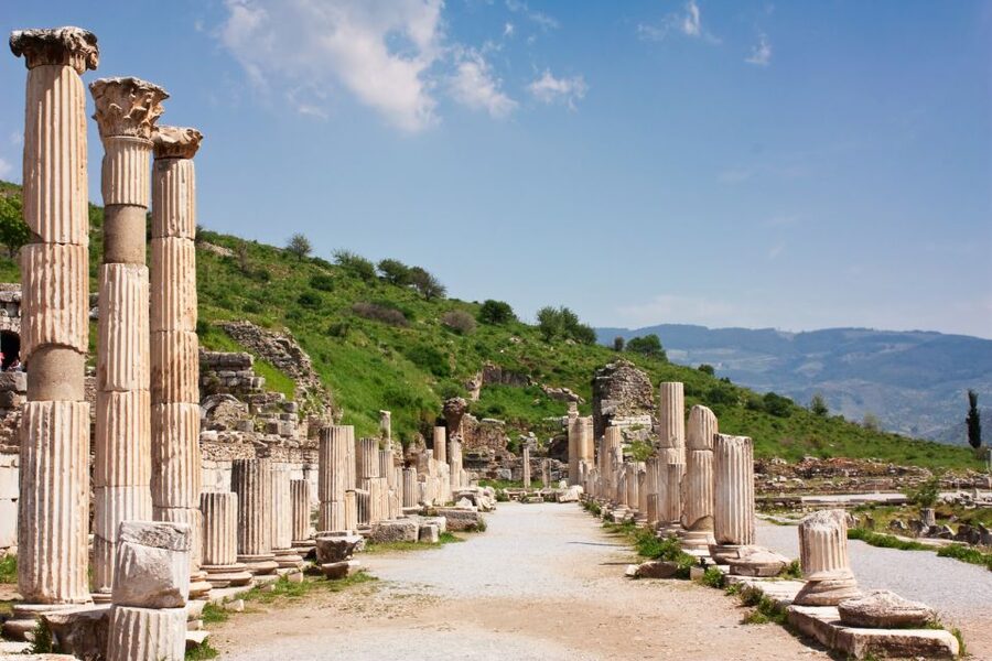 Pompeii: Guided Tour with Skip-the-Line Entry - Heat, shoes, and smart touring tips for July and beyond