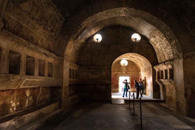 Pompeii & Mt.Vesuvius Day Tour from Naples with Pizza Lunch - Who This Tour Suits Best (and Who Should Consider Alternatives)