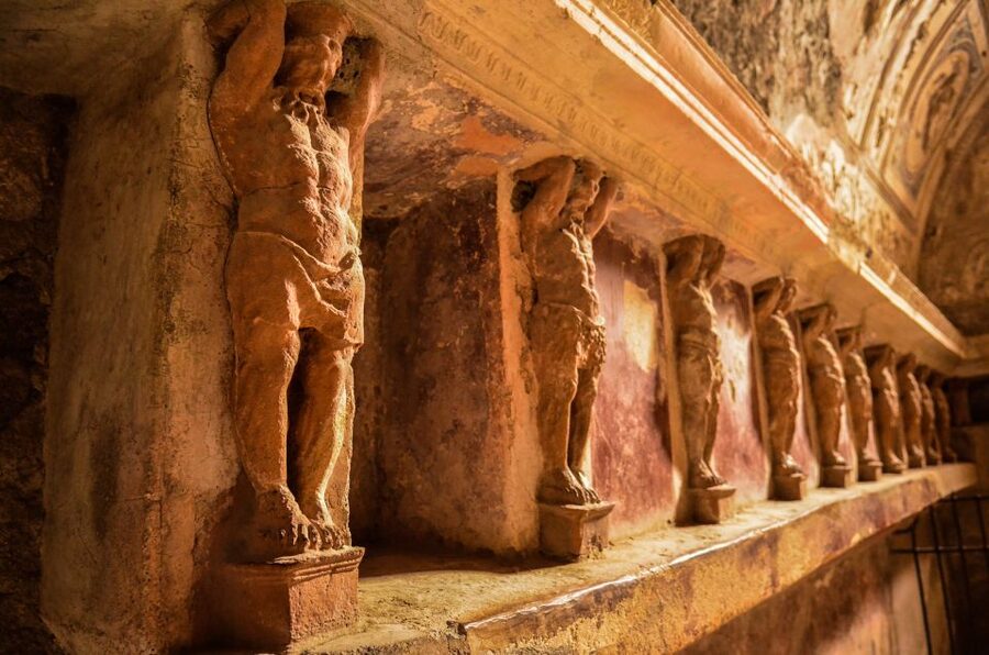 Pompeii: Private Tour with an Archaeologist - Large Theatre and the Amphitheater: Imagine the Crowd