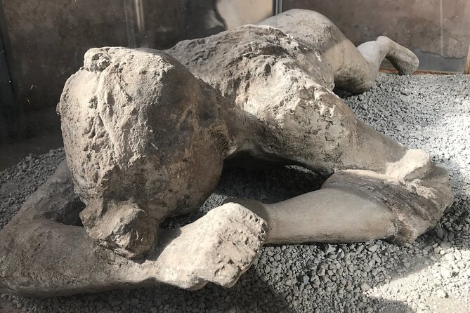 Pompeii Private Tour with an Archaeologist and Skip The Line - 3 hours - Guide pace, comfort, and how to plan for Pompeii walking