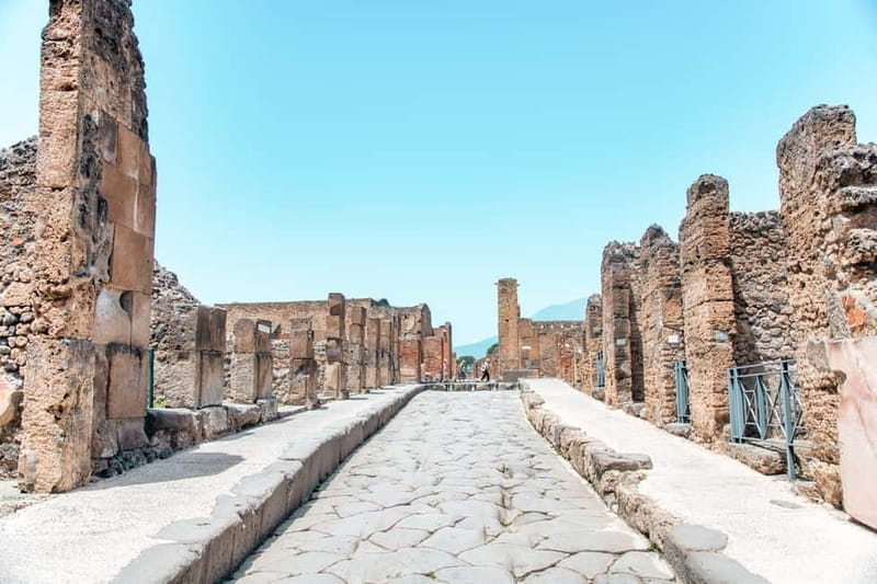 Pompeii Ruins Private Tour with Optional Skip-the-Line Entry - Practical Tips Before You Go Into Pompeii