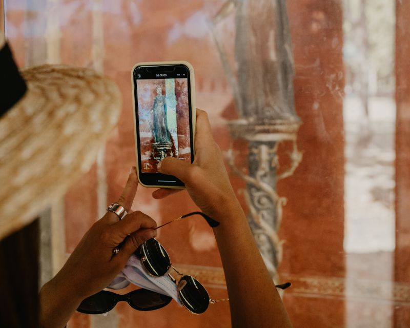 Pompeii: Skip-the-Line Entry Ticket with Digital Guide App - Who this ticket suits best