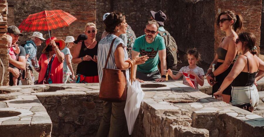 Pompeii: Small-Group Tour of Pompeii and Herculaneum - What the guides do that you cannot get from a quick walk