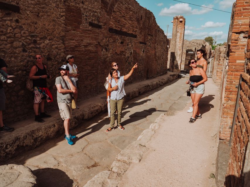 Pompeii: Small-Group Tour of Pompeii and Herculaneum - Practical logistics you should plan for before you go
