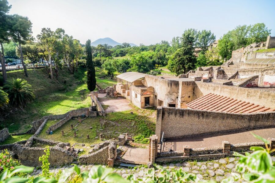 Pompeii: Small Group Tour with an Archaeologist - Plaster Casts and the Human Cost of 79 AD