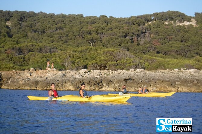 Porto Selvaggio kayak tour + cliff diving + cold spring immersion - Cliff jump to Gaia Cave: the thriller, minus the guessing