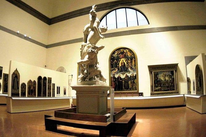 Priority Entrance : Florence Accademia Gallery Timely Tickets - What To Expect At The Accademia Meeting Point On Via Ricasoli