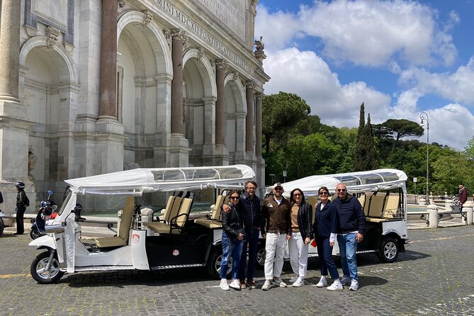 Private: 3 hours ETuk Tour in Rome - Aventine Hill, the orange garden, and the magic hole