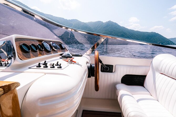 Private Cruise on Lake Como with Speedboat from 1H to 4H - The final stretch back to Como: Villa Troubetzkoy and Viale Geno di Como