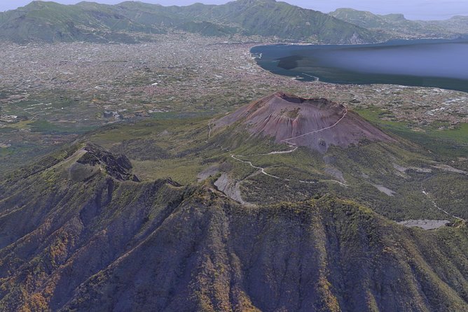 Private Day Tour to Vesuvius, Herculaneum & Pompeii with Pick Up - Herculaneum Archaeological Park: Smaller, Better Preserved Feel