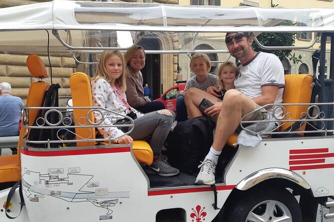Private Florence Tour by Golf Cart ETukTuk with Audio Guide - The Route in Real Order: Santa Croce to Ponte Vecchio and Beyond