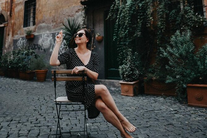 Private Photoshoot in Rome - Meeting at Colosseum (and the Oppio Caffe Start Point)