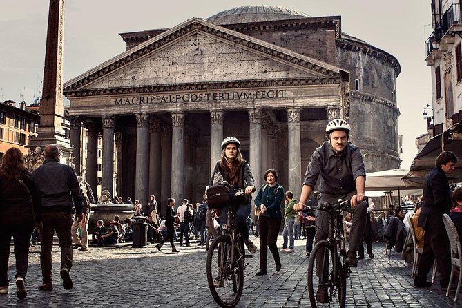 Private Rome City Bike Tour with quality Cannondale EBike - Trevi Fountain and Spanish Steps, timed for photos and calm