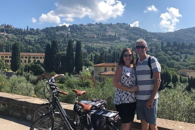 Private Self-Guided E-Bike Ride in Tuscany with Vineyard Visit - Florence to Fiesole on an E-Bike, with Wine as the Reward