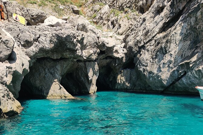 Private tour in a typical Capri boat - Weather, timing, and the Blue Grotto ticket reality