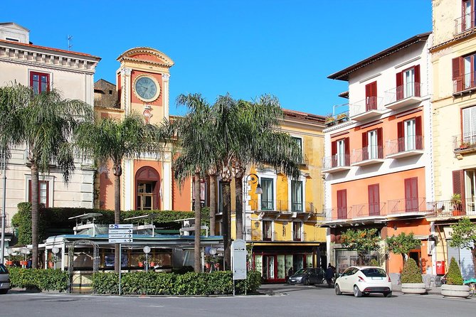 Private Transfer from Multiple Locations in Naples to Sorrento - A Balanced Take: What Can Go Wrong (And How You Reduce the Risk)