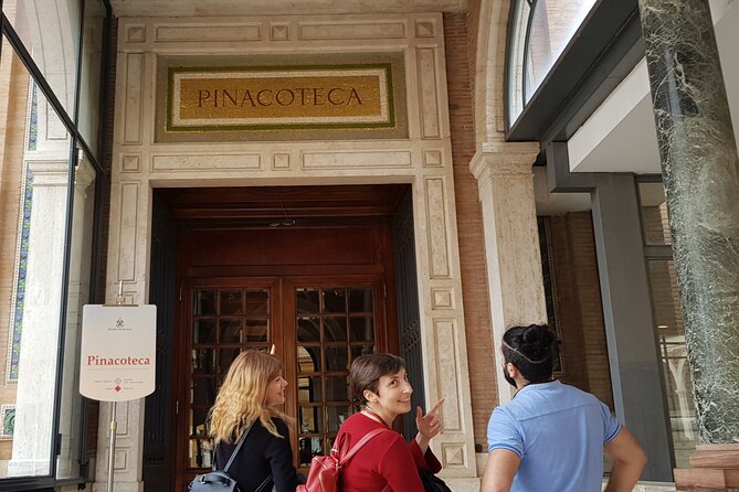Private Vatican Museums Hidden Gems Tour with Optional Pick-Up - St. Peter’s Basilica shortcut: Pietà, Bernini’s Baldachin, and John Paul II