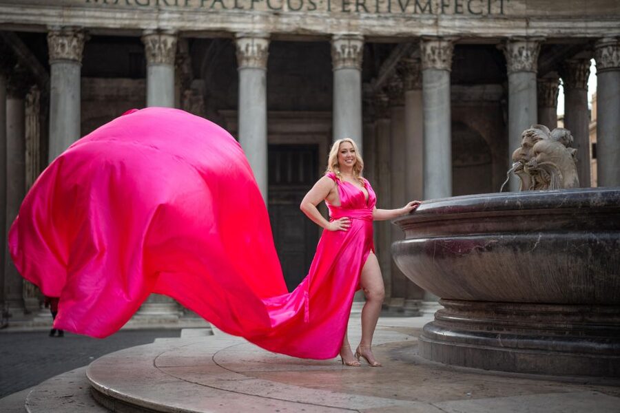 Professional Photoshoot in Rome - Optional outfit changes for a second look