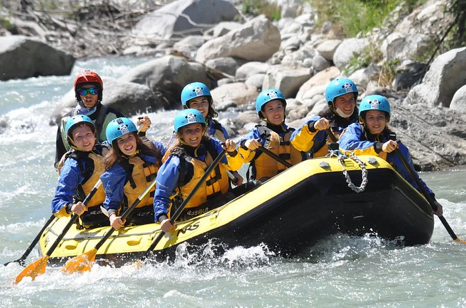 Rafting Extra - Equipment, Training, and Why First-Timers Feel Comfortable
