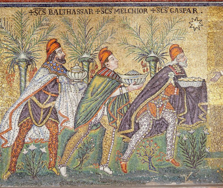 Ravenna: UNESCO Monuments and Mosaics Guided Tour - San Vitale: Justinian and Theodora in the Basilica’s golden light