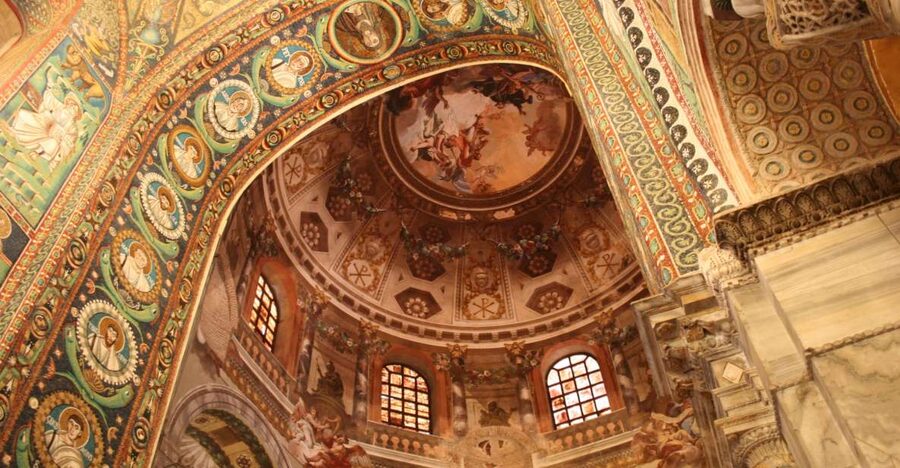 Ravenna: UNESCO Monuments and Mosaics Guided Tour - Practical tips for a smooth 2 to 3 hour walk