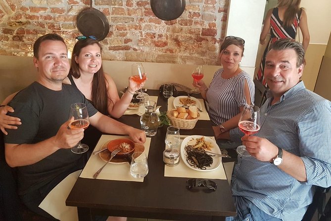 Rialto Market Food and Wine Lunchtime Tour of Venice - Ponte di Rialto and Campo San Bartolomeo: Where the Views Meet the Bites