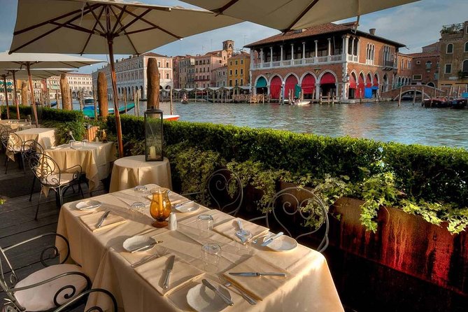 Rialto Market Food and Wine Lunchtime Tour of Venice - A 4-Hour Venice Lunch Built Around Rialto Market