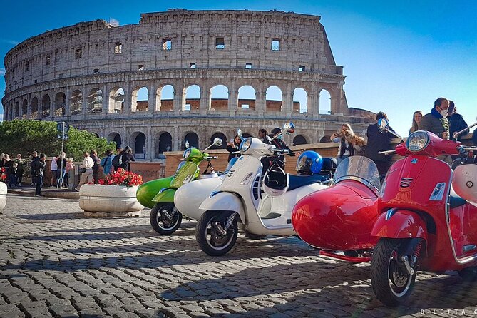Rome Afternoon Sightseeing Vespa Sidecar Tour with Gourmet Gelato - Piazza della Repubblica start, then the Quirinal Palace area in the afternoon light