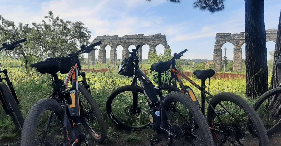 Rome: Appian Way Aqueducts Bike Tour (UPG Catacombs & Lunch) - E-bike comfort, pace, and safety: what you should feel prepared for