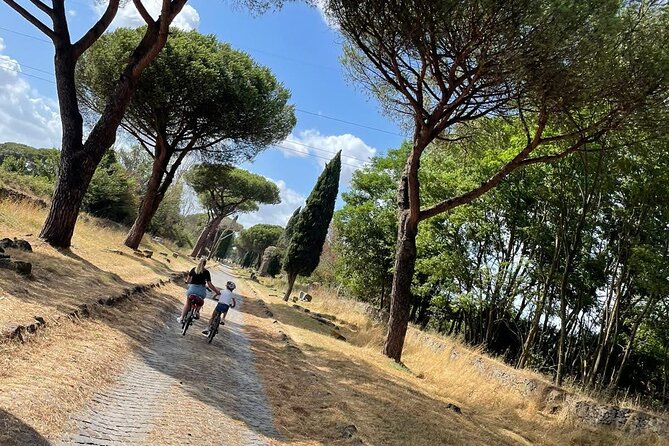 Rome:Appian Way E-bike Tour, Catacombs, Aqueducts & Transfer - Caracalla to the Catacombs: How the underground stop changes the whole day