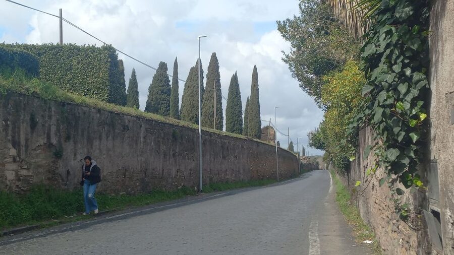 Rome: Appian Way Golf Cart Tour with Roman Catacombs Entry - FAQ