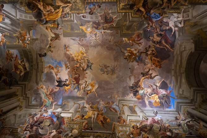 Rome at Night: Small Group Guided City Walking Tour - Why Rome at night is the smart way to start