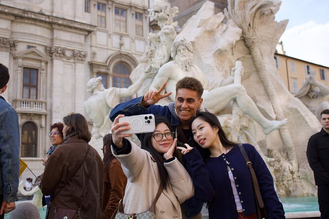 Rome at Night: Small Group Guided City Walking Tour - Stop 1: Piazza Navona and Bernini’s Four Rivers Fountain