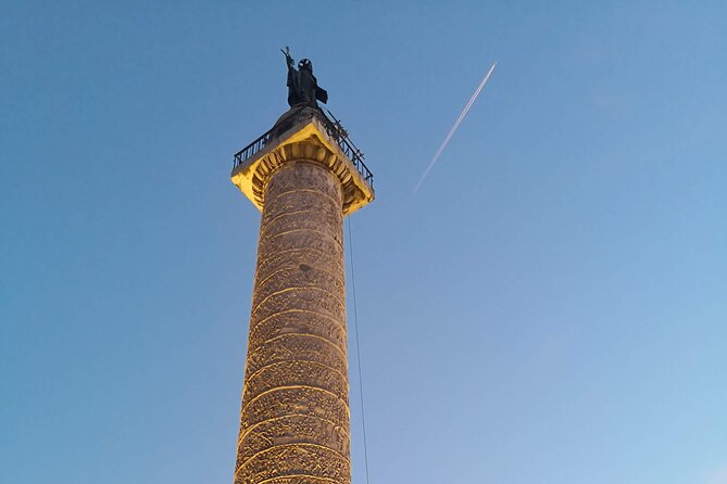 Rome by Night - Small Group Walking Tour with Gelato - Trevi Fountain and Gelato: The Moment Everyone Wants