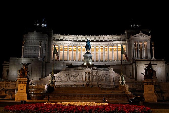 Rome by Night - Small Group Walking Tour with Gelato - Tempio di Adriano: A Quick Stop That Rewards Attention