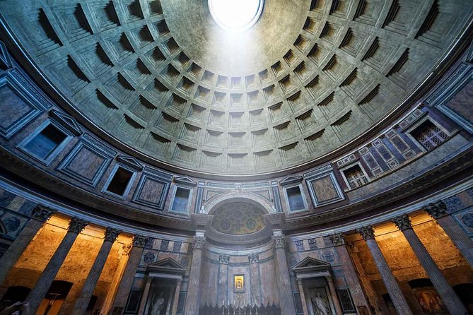 Rome by Night Walking Tour - Piazza Venezia and Altare della Patria: Big Monument Energy