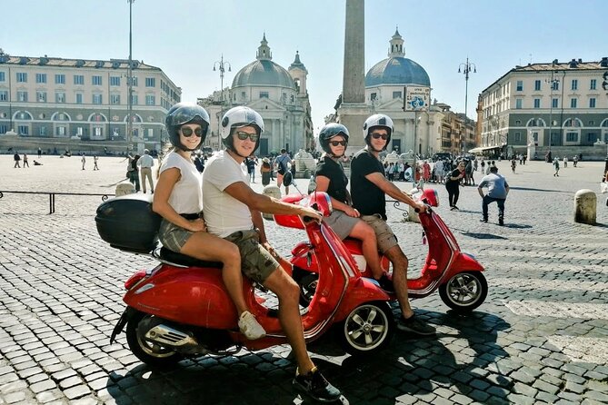 Rome by Vespa – with Francesco: the Best Guided Vespa Tour - From Rione Monti to the Colosseum: icons without ticket lines