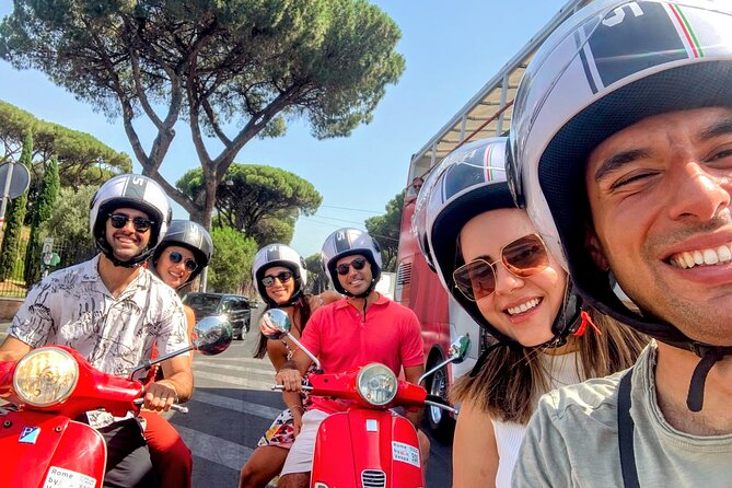 Rome by Vespa – with Francesco: the Best Guided Vespa Tour - Driving or riding: choosing the right option for Rome traffic