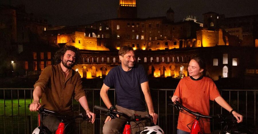 Rome: Cannondale E-Bike Evening Tour with Optional Dinner - The e-bike experience: smooth power, real-bike handling