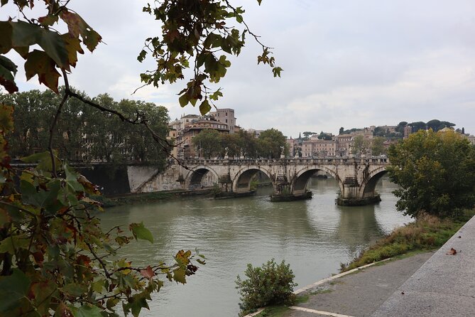 Rome: Castel Sant'Angelo Guided Tour - Inside Castel Sant’Angelo: The Parts That Explain the Whole Story