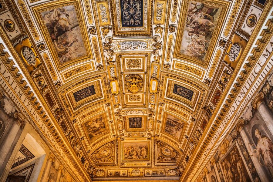 Rome: Castel Sant’ Angelo Ticket and Audio Guide - Mausoleum of Hadrian: Walk the Cylindrical Tomb With Audio