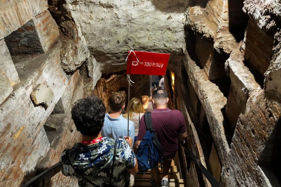 Rome: Catacombs and Capuchin Crypt Guided Tour with Transfer - Quick hits