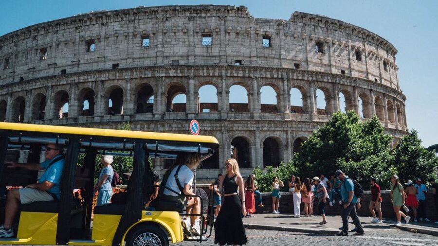 Rome: City Highlights Golf Cart Tour with Local Guide - Should you book this Rome golf cart highlights tour?