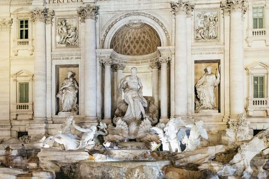 Rome: City Highlights Moonlight Walking Tour - Sant’Ignazio di Loyola and Galleria Sciarra: Pretty Streets with Stories