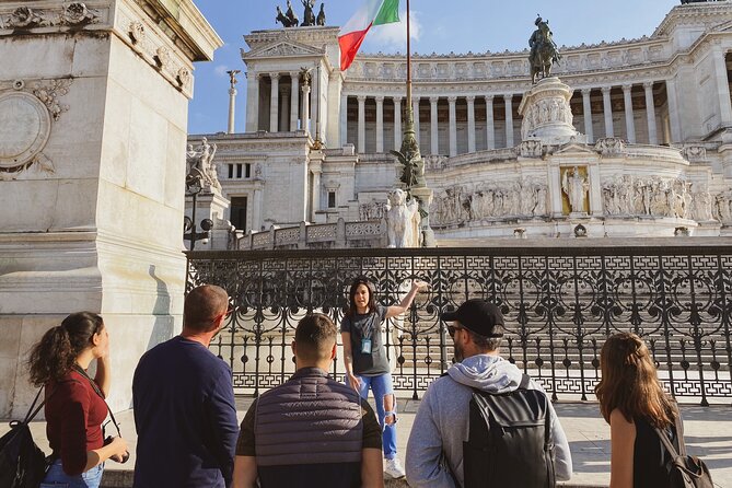 Rome City, Pantheon, and Trevi Fountain Walking Tour - Small group energy, guide style, and how the tour stays fun