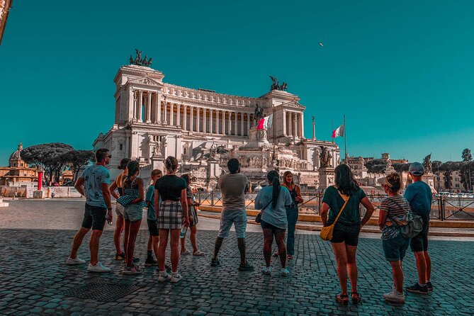 Rome City, Pantheon, and Trevi Fountain Walking Tour - Trevi Fountain when it’s lit up, plus the right mindset for a classic