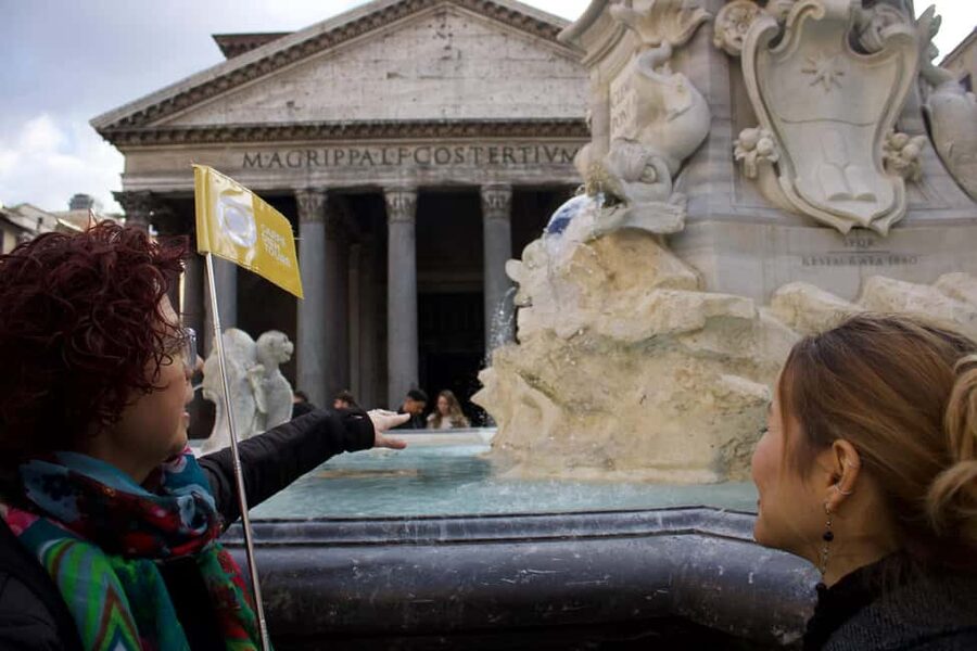 Rome: City Walking Tour in English or Spanish - Where you begin: Piazza d’Aracoeli or Piazza di Pasquino