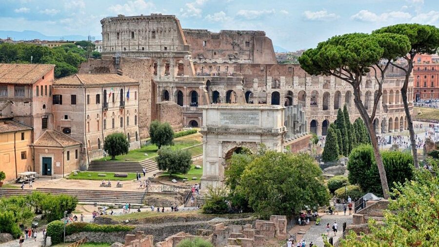 Rome: Colosseum and Ancient Rome Guided Walking Tour - Why this Colosseum-Forum-Palatine route works in 2.5 hours